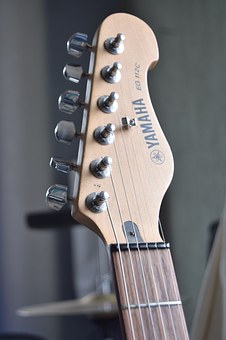 Pala de guitarra Yamaha