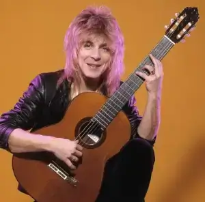 Randy Rhoads con guitarra clásica