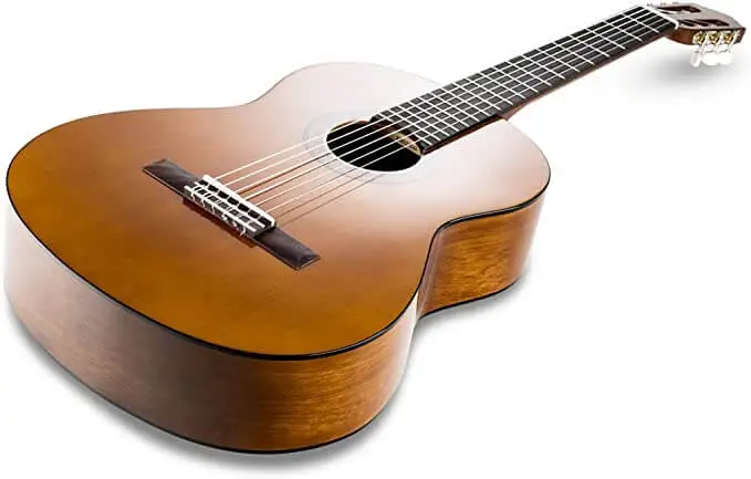 Guitarra clásica C 40 II