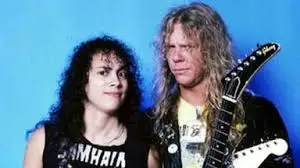 Kirk Hammett con James Hetfield
